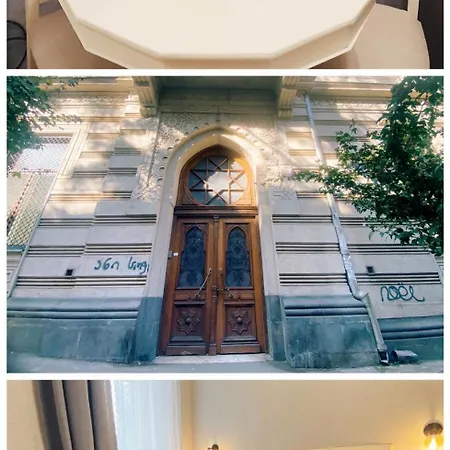 Sofiko Apartment In A Legendary Building تبليسي المظهر الخارجي الصورة